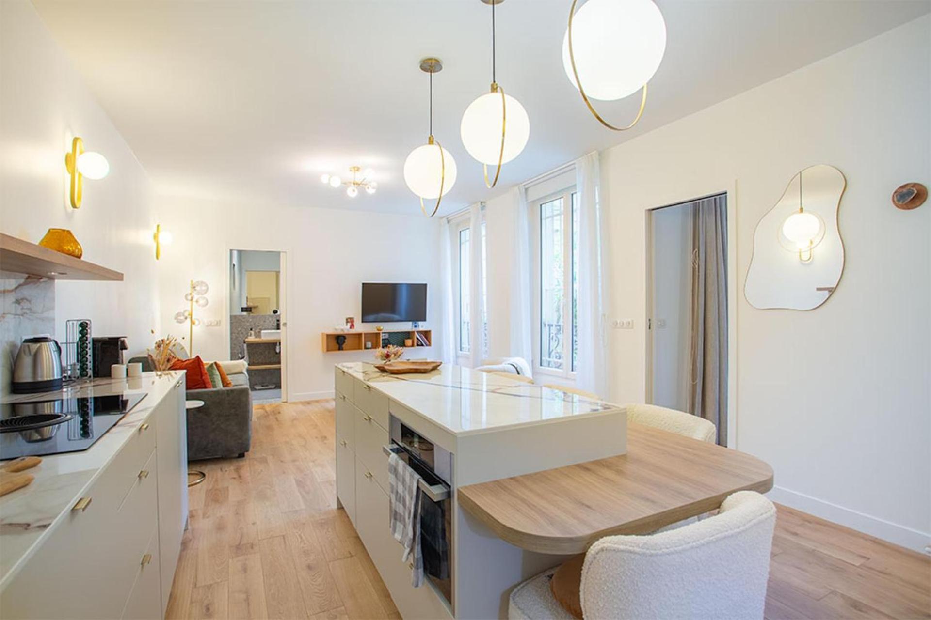 Montmartre Rochechouart - 1 Bed Parigi