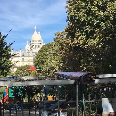 Montmartre Rochechouart - 1 Bed Sleeps 2 Parigi