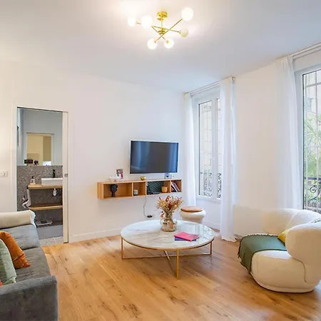 Appartamento Montmartre Rochechouart - 1 Bed Sleeps 2 *